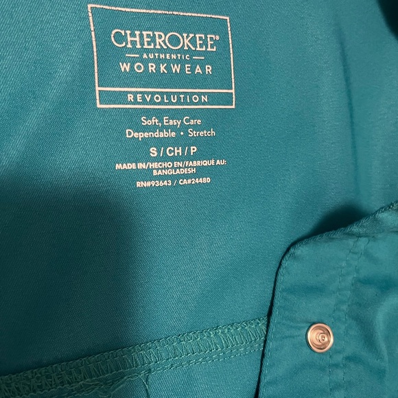 Teal Women's scrub Jacket - Picture 3 of 3